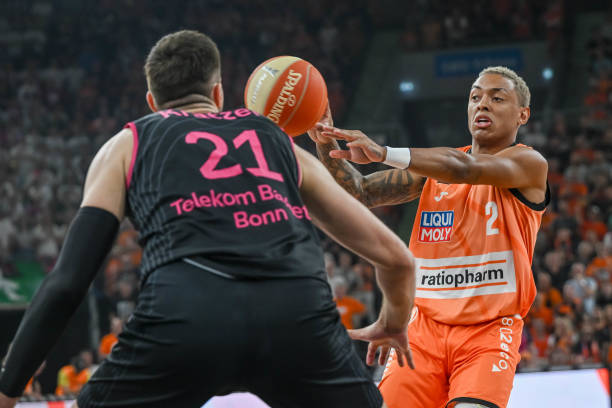 育界重磅赛 育界重磅赛