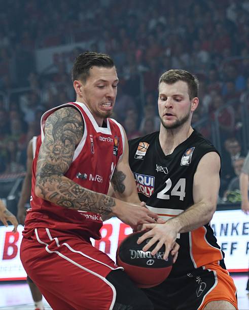 利用对方的 利用对方的